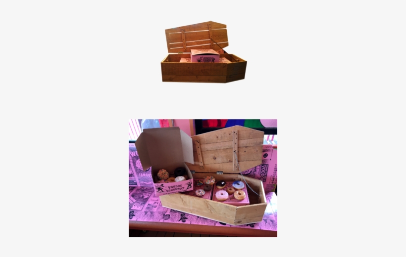 Coffin Of Doughnuts - Voodoo Doughnuts Coffin, transparent png download