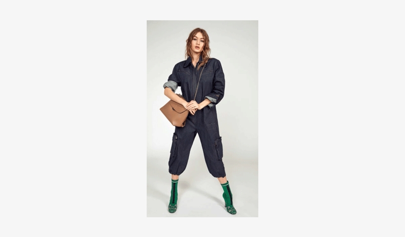 Is It A Backpack, Or Is It A Sling Number It Depends - Gigi Hadid Fendi School, transparent png download