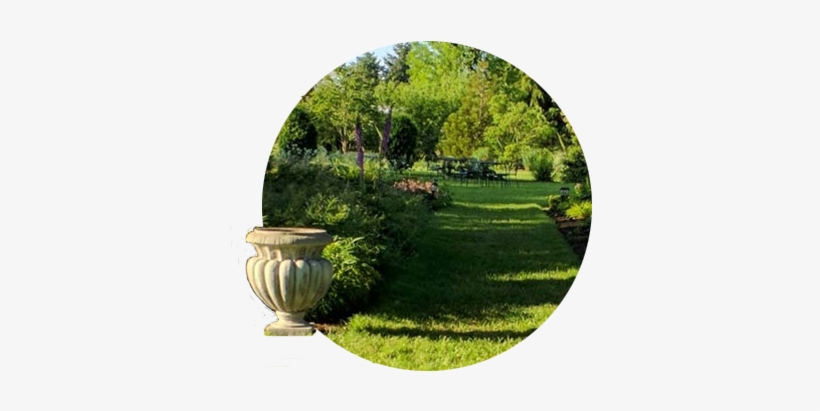 Manicured Lawn Walkway Through Show Flower Garden At - Garden, transparent png download