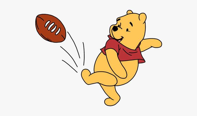 Winnie The Pooh Kicking Football - Winnie The Pooh Throwing A Ball, transparent png download