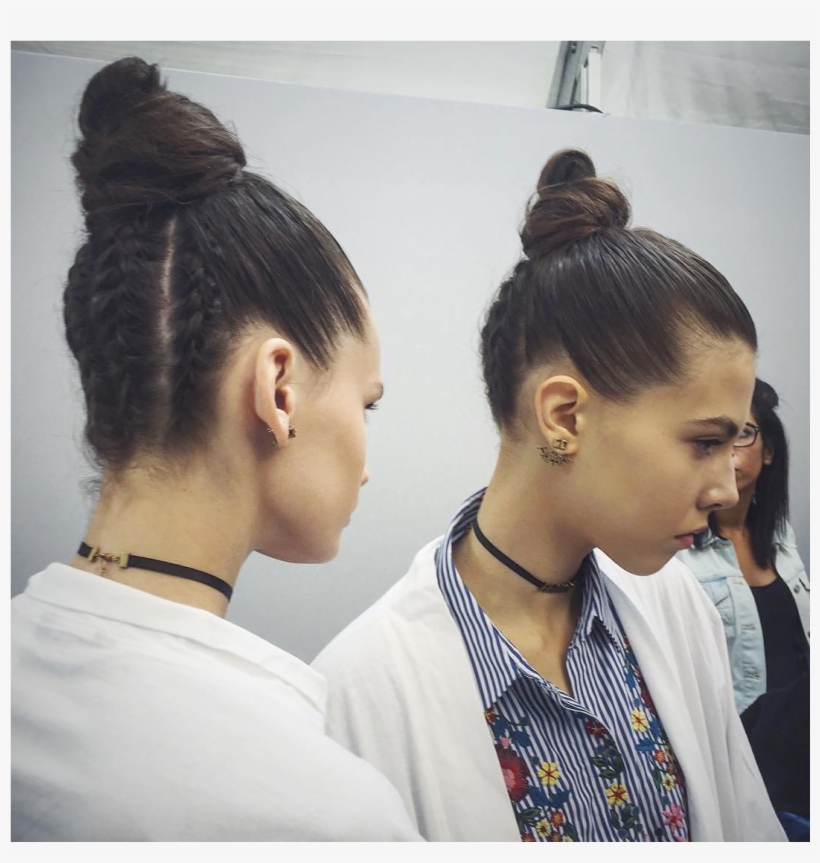 How To Get The Braided Knots Spotted At Dior's - Hairstyle, transparent png download