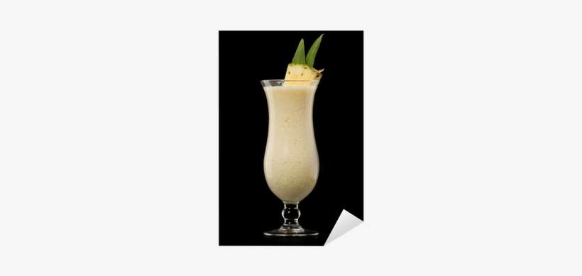 Pina Colada Drink Cocktail Glass Isolated On Black - Cocktail, transparent png download