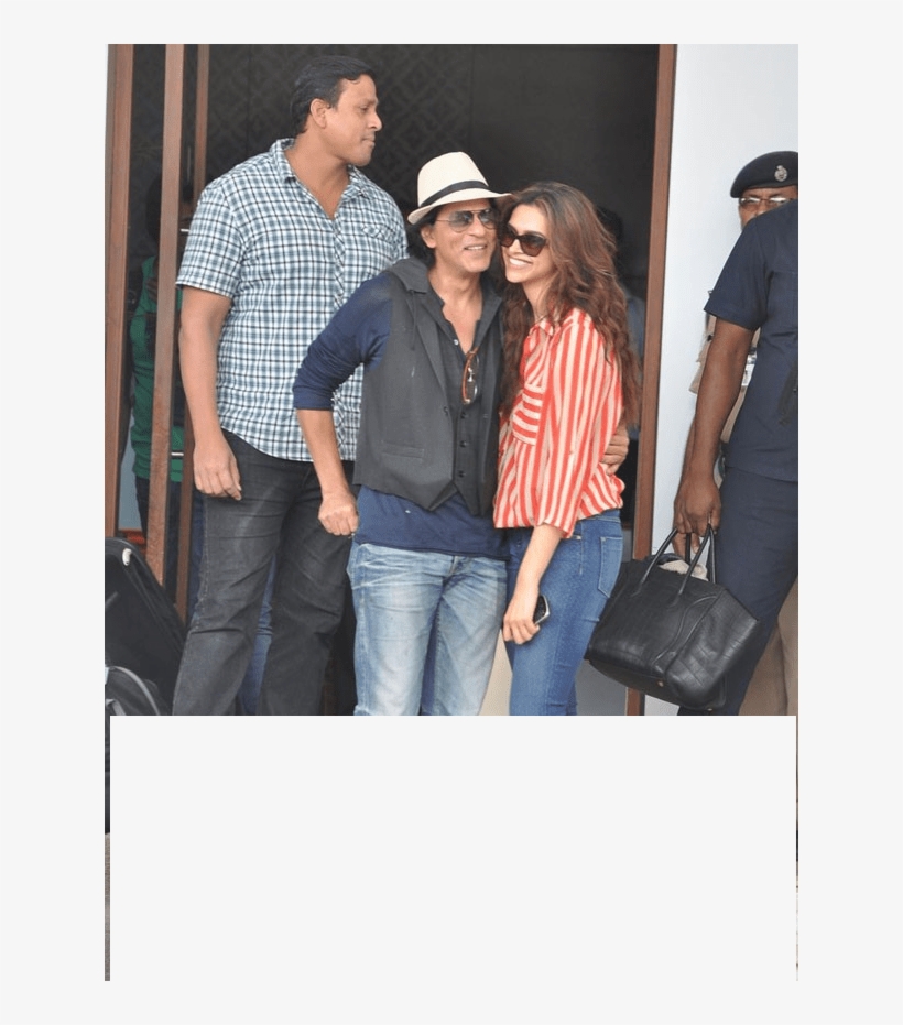 Shahrukh Khan Deepika Padukone - Kanika Kapoor Shahrukh Khan, transparent png download