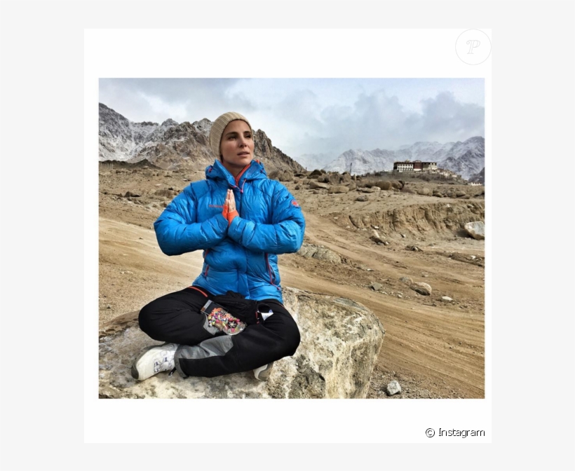 Elsa Pataky Et Chris Hemsworth En Inde - Chris Hemsworth In The Himalayas, transparent png download