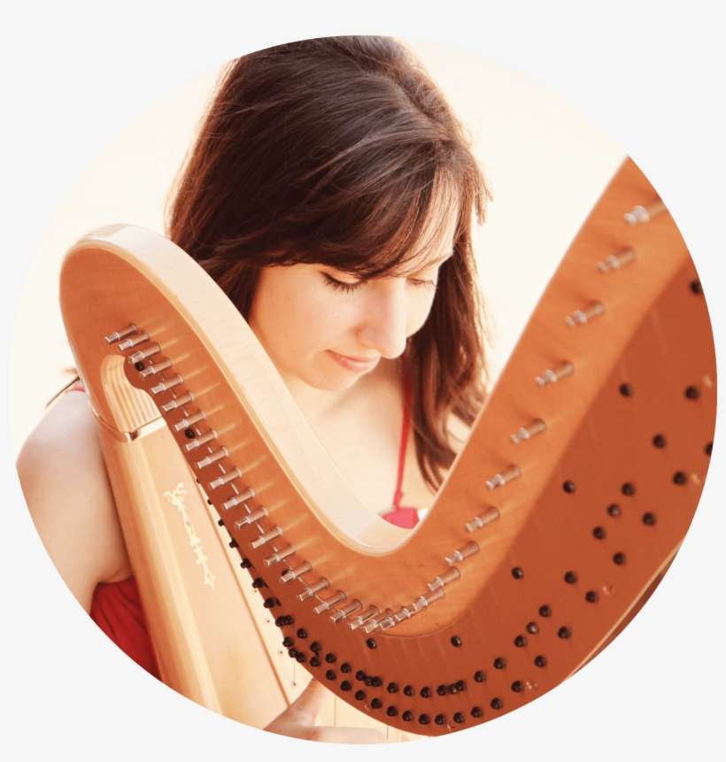 Professional Harpist Molly Madden Is An Active Performer - Girl, transparent png download