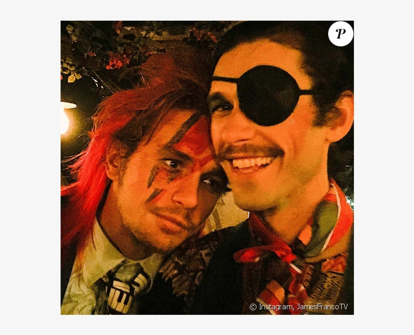 James Franco Fête Ses 38 Ans À Disneyland Avec Un Ami - Disneyland, transparent png download