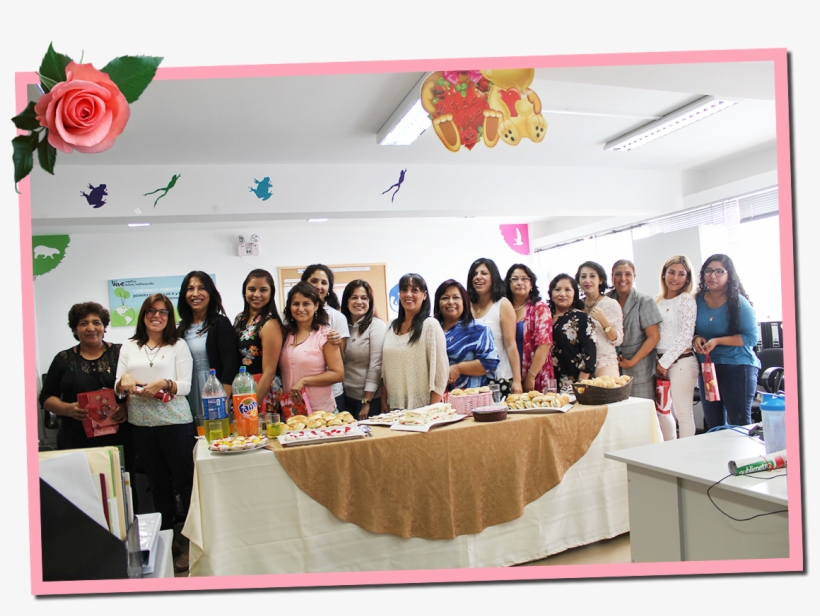 Del Programa Bosques, Se Hizo Un Alto A Las Labores - Silk Rose Body Lotion,350g, transparent png download