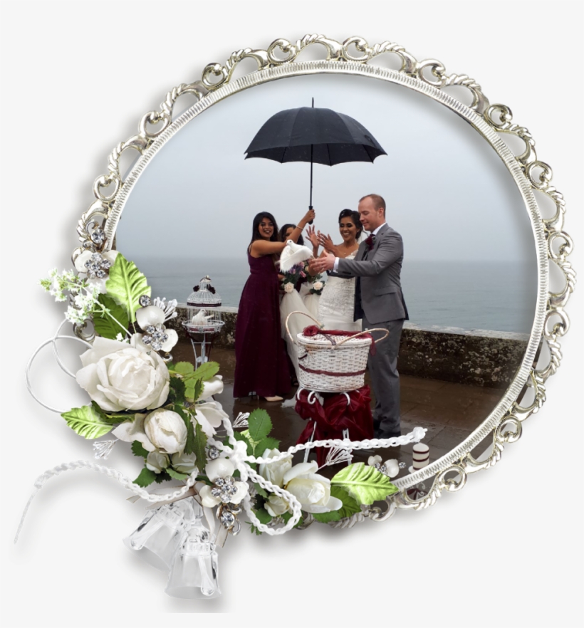 The Weather Was Not On Our Side But Never The Less - Round Photo Wedding Frames, transparent png download