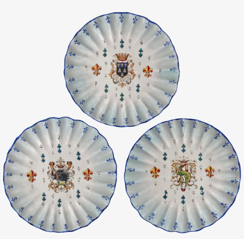 Set 3 Armorial Faience Plates Fleur De Lys Wavy Borders - Quicksilver Gauges, transparent png download