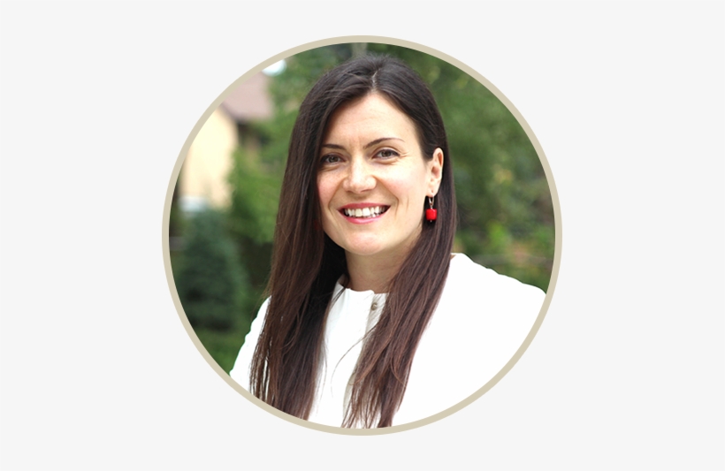 With Over 10 Years Of Experience In Financial Services, - Girl, transparent png download