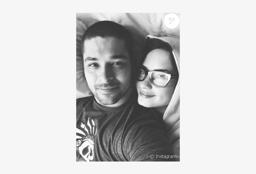 Demi Lovato Et Son Chéri Wilmer Valderrama Fêtent Leurs - Demi Lovato And Wilmer Valderrama Private, transparent png download