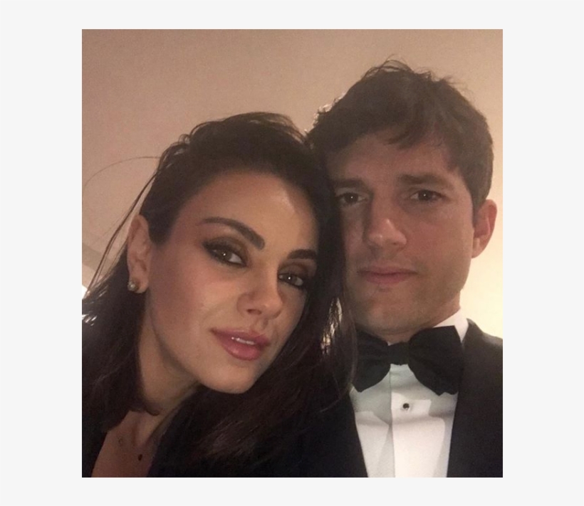 Mila Kunis Et Ashton Kutcher - Mila And Ashton 2018, transparent png download
