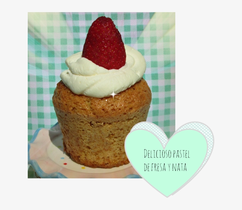 Pastelillo De Nata Y Fresa, Un Bocado Delicioso - Cream, transparent png download