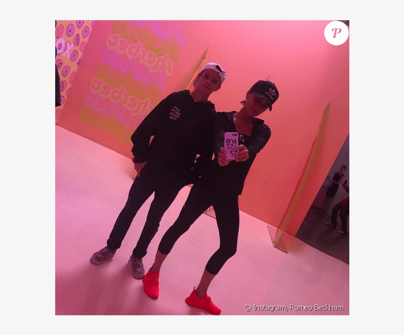Photo De Romeo Et Victoria Beckham À Los Angeles - David Beckham, transparent png download