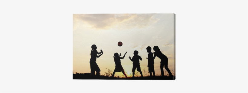 Silhouette, Group Of Happy Children Playing On Meadow, - Spirito Di Squadra Pallavolo, transparent png download