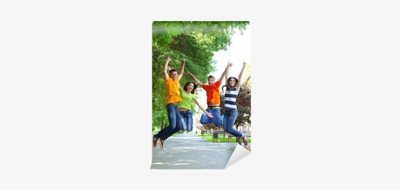 Happy Group Of Young People Jumping In Park Wall Mural - Jovenes Saltando, transparent png download