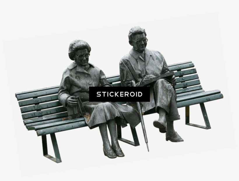 Couple Old People Sitting On A Bench Statue - Sculpture, transparent png download