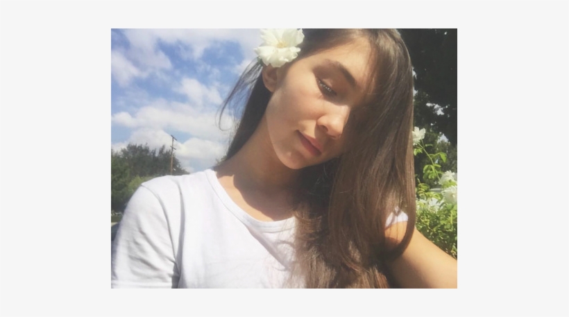 Rowan Blanchard With Flowers, transparent png download