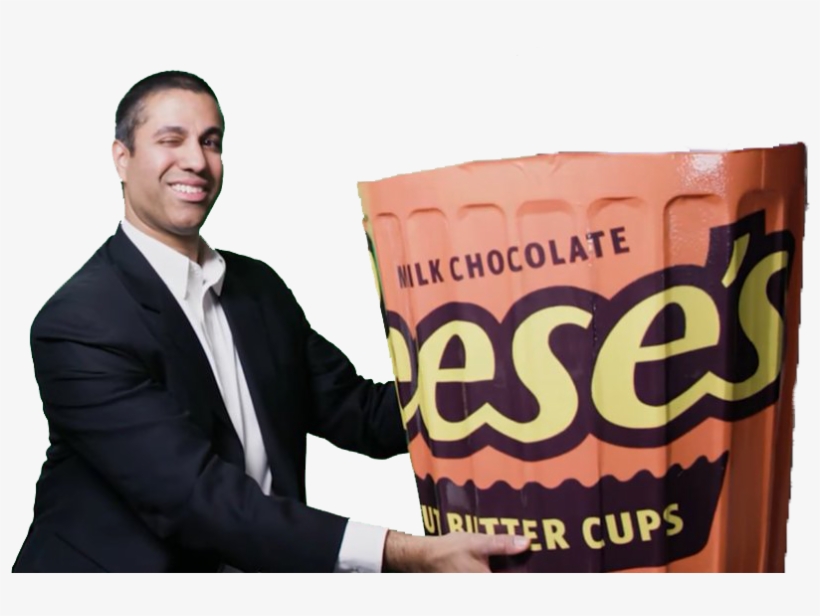 Fcc Chairman Ajit Pai Holding Giant Reece's Cup - Reese's Peanut Butter Cups, transparent png download