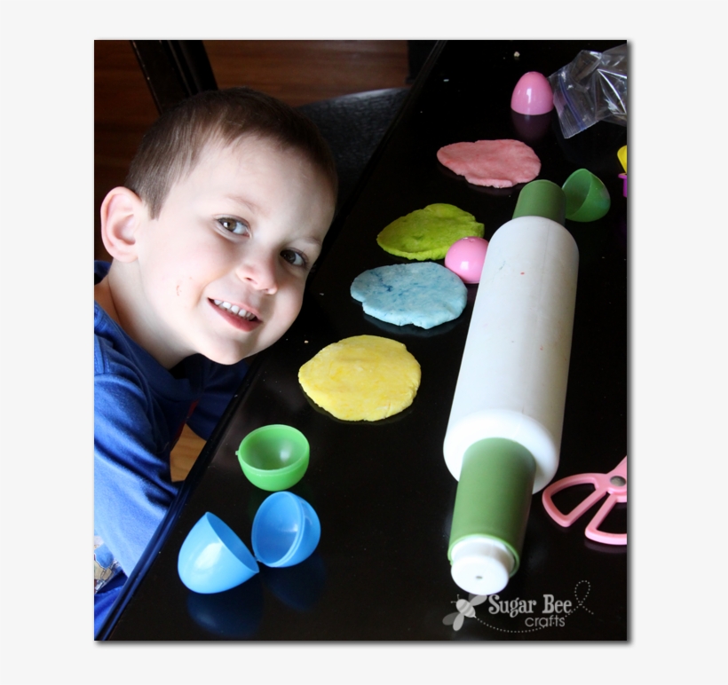 Yes, All The Eggs In Photo Shoot Are Actually Filled - Toddler, transparent png download