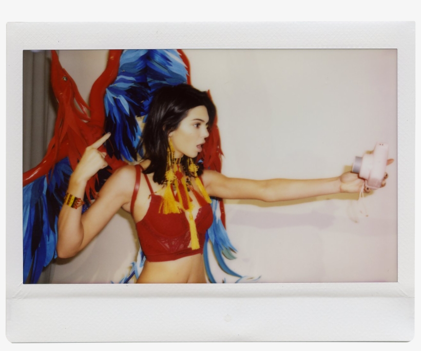 Kendall Jenner - Kendall Jenner Victoria's Secret 2016 Polaroid, transparent png download