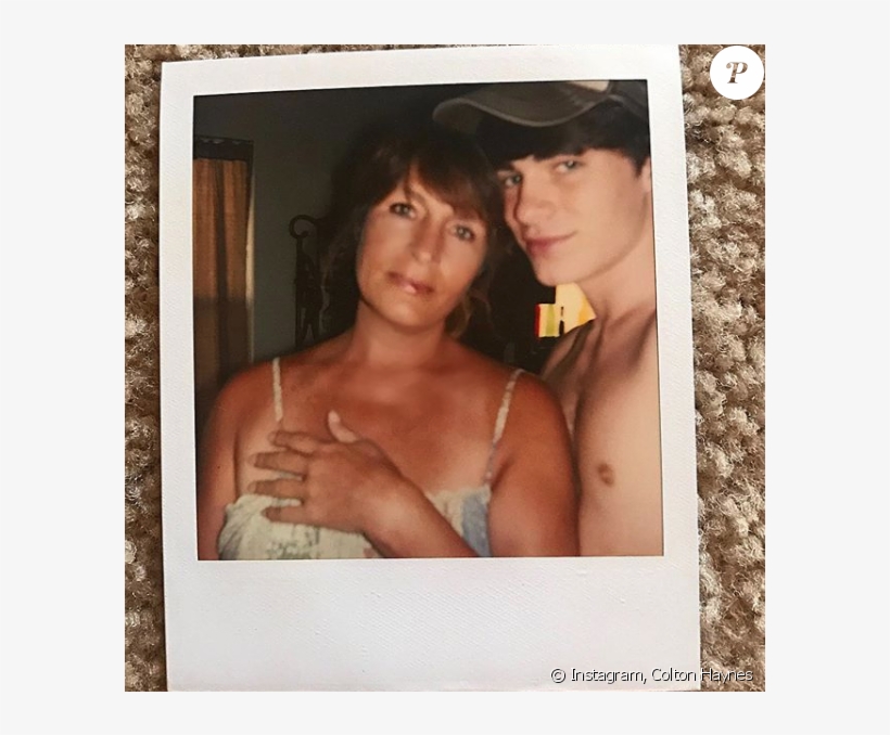 Colton Haynes Et Sa Mère Dana - Colton Haynes, transparent png download