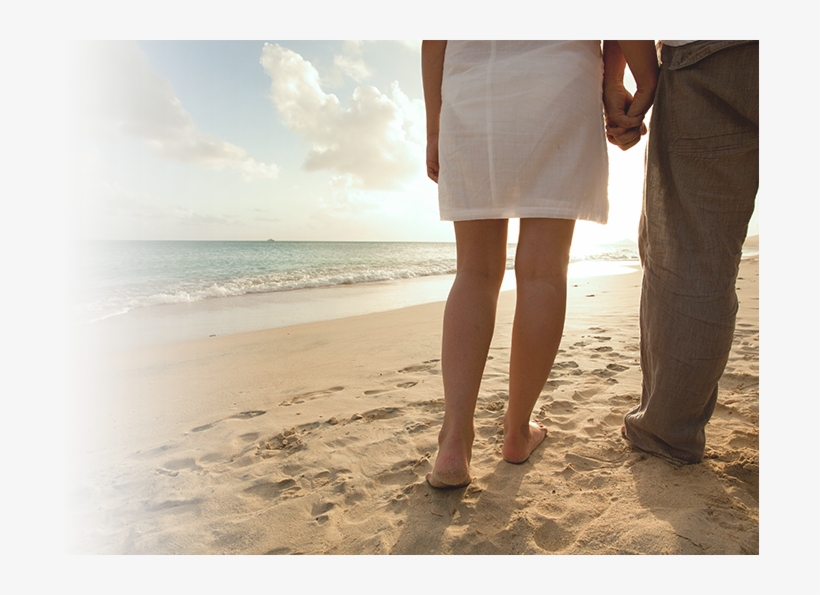 Woman Walking On The Beach - Sand, transparent png download