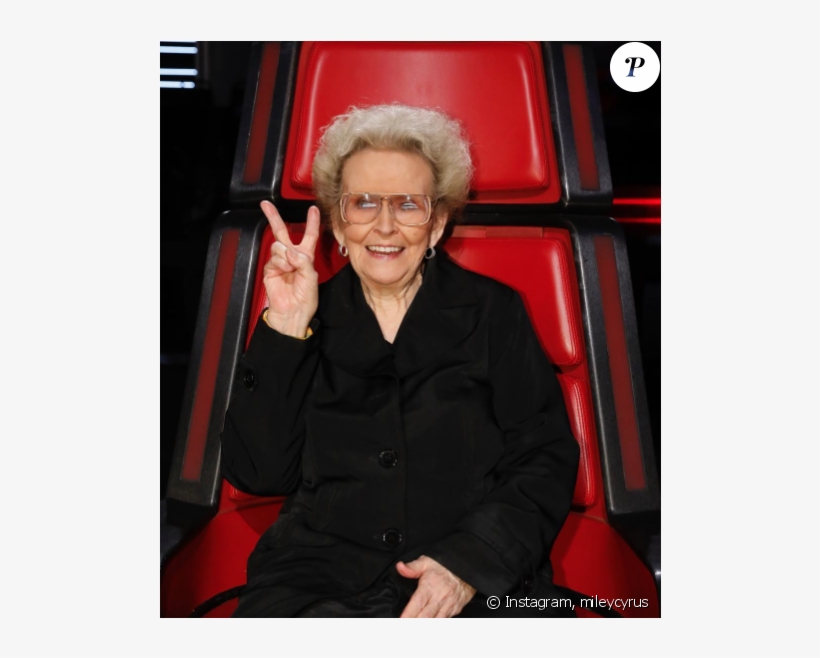 La Mère Et La Grand Mère De Miley Cyrus Sont Venues, transparent png download
