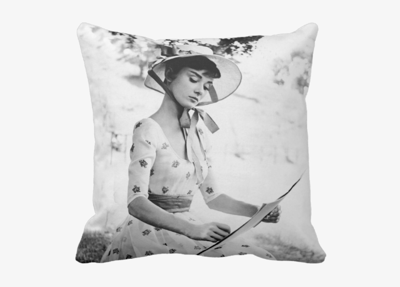 Poduszka Audrey Hepburn Suknia Pod-6181 - Ambrosio Film Audrey Hepburn War And Peace, transparent png download