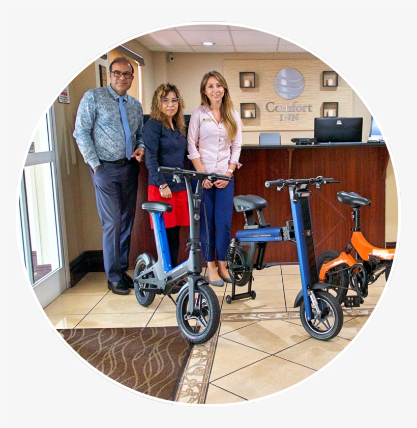 Business With Customers Or Employees Who'd Enjoy Renting - Wall Clock, transparent png download