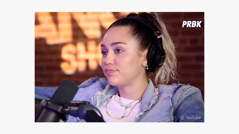 Miley Cyrus Participa Da Brincadeira "casa, - Wrecking Ball Music Video, transparent png download