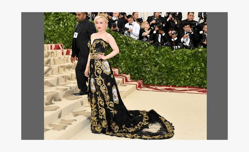 Met Gala 2018 Red Carpet Look - Emilia Clarke Met Ball 2018, transparent png download