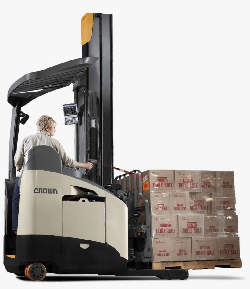 Operator Transports A Load On The Rm/rmd Narrow-aisle - Reach Truck Crown, transparent png download