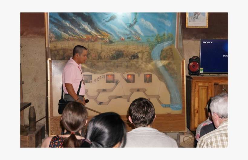 The Cu Chi Tunnel Tourist Center Shows A Black And - Củ Chi Tunnels, transparent png download