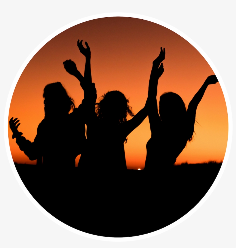 “better Focus On The Importance Of Influencer Ratings - Silhouette Of A Group Of Friends, transparent png download