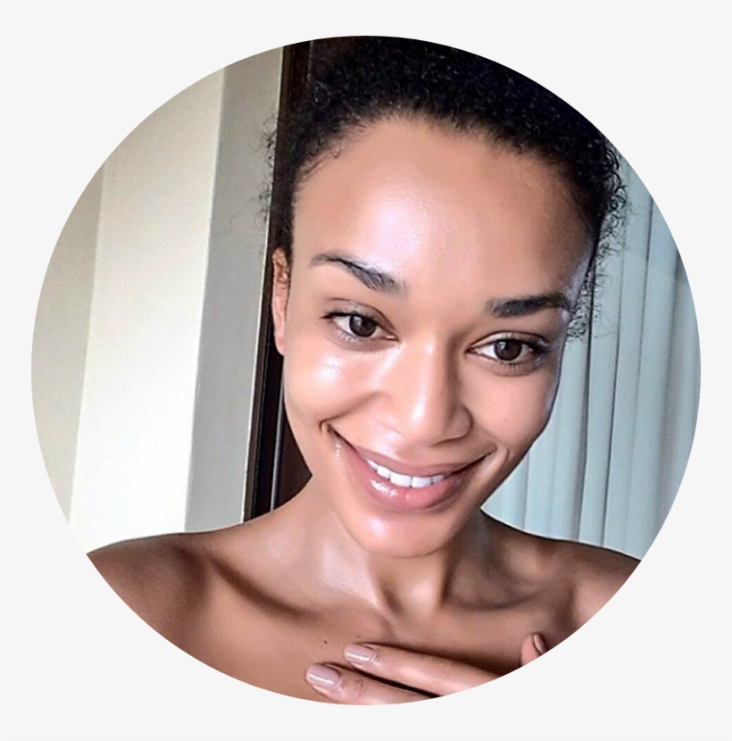 They Even Erected A Pool Fence To Keep My Granddaughter - Nomzamo Mbatha Without Makeup, transparent png download