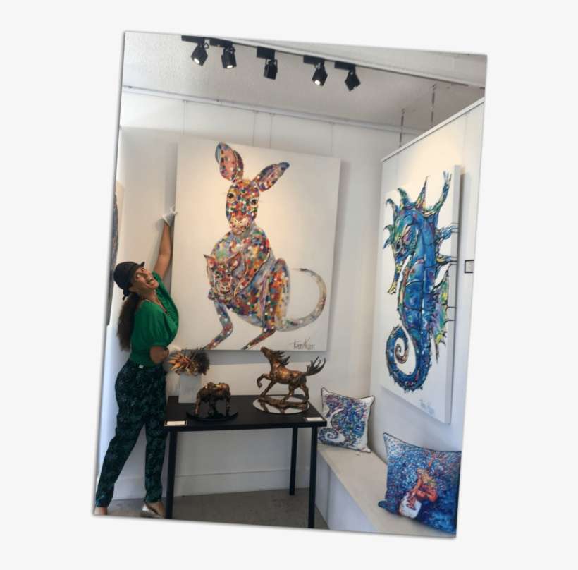 The Glass Actually Inhibits The Viewing Of The Painting, - Hare, transparent png download