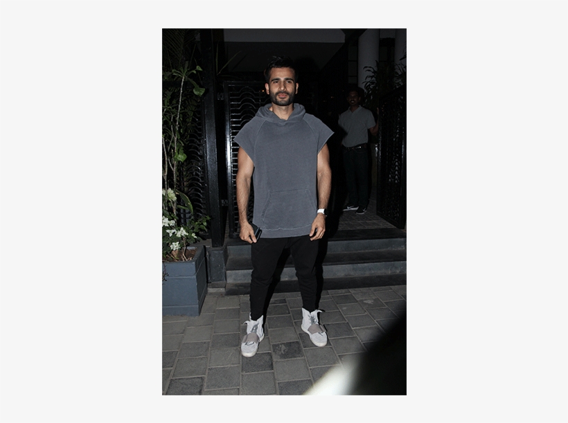 Karan Tacker - Walking, transparent png download