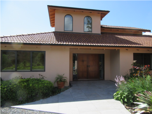Large Private Family Home In Vineyard With Pool - Roof (800x533), Png Download