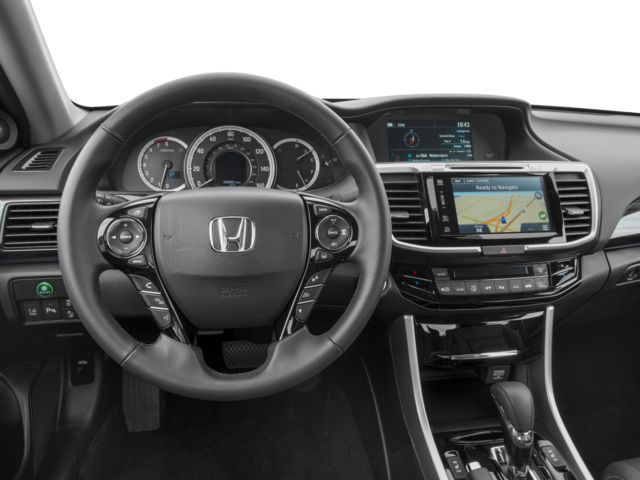 New 2017 Honda Accord Touring Auto - 2018 Volkswagen Passat 2.0 Ts (640x480), Png Download
