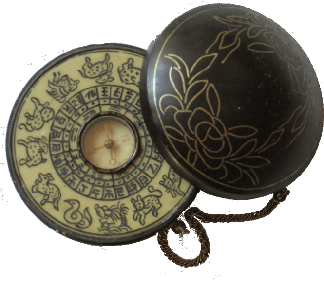 Old Map Compass Png - Very Old Compass (676x600), Png Download