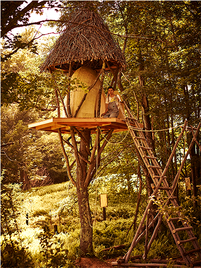 Deborah Roberts, Gone Girl, 2010 Watercolor/acrylic - Tree House (728x546), Png Download