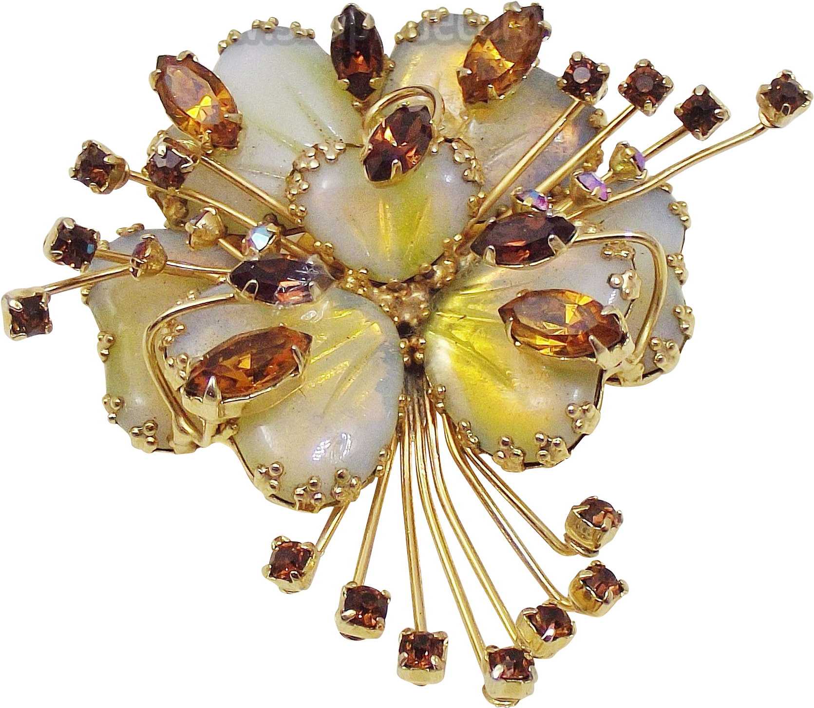 Hobe Golden Mayorka Petals Brooch From Simplydecorous - Brooch (1670x1670), Png Download