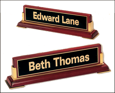 Desk Accessories - Hit Trophy Executive Name Plate With Free Engraving (450x365), Png Download