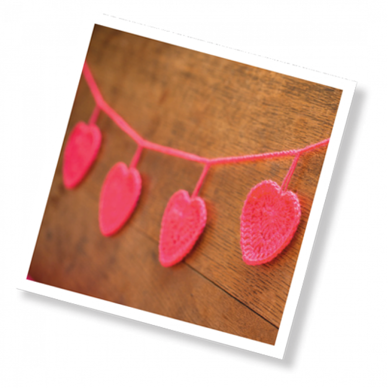 Free Crochet Heart Garland Pattern - Small Crochet Heart Pattern Free Uk (800x800), Png Download