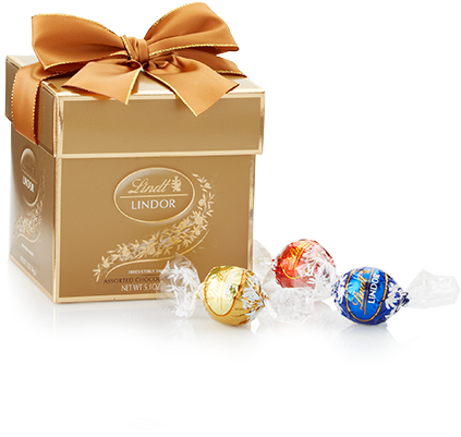 Classic Lindor Gift Box - Lindt Present (450x450), Png Download
