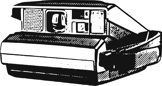 Polaroid, Camera, Photo, Picture - Camera Draw Clipart Black And White Png (640x341), Png Download