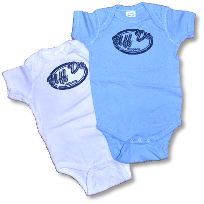 "uff Da Happens" Baby Onesie, Lt - Infant Bodysuit (405x404), Png Download