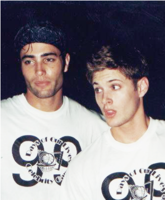 Jensen Ackles With Victor Webster At The Annual 9th - Jensen Ackles And Ty Vaughn (500x600), Png Download
