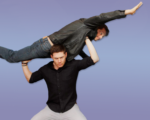 Jensen Ackles Misha Collins Cockles Photo Op Supernatural - Misha Collins (500x401), Png Download